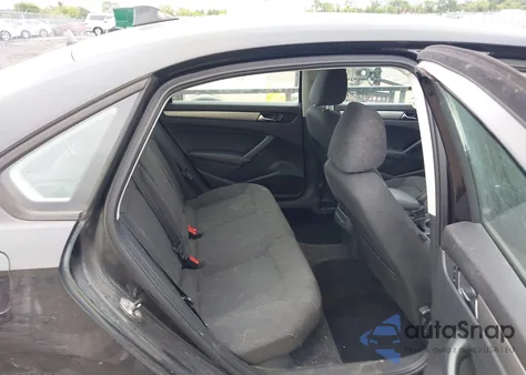 2013 Volkswagen Passat 2.5L S from USA, damaged, VIN 1VWAP7A3XDC033154